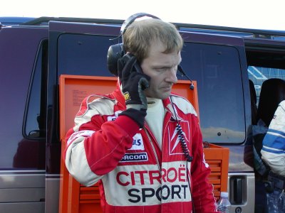 Kenneth Persson kommunikere med Hans Hartmann Petersen
(Foto: Saxo Cup)